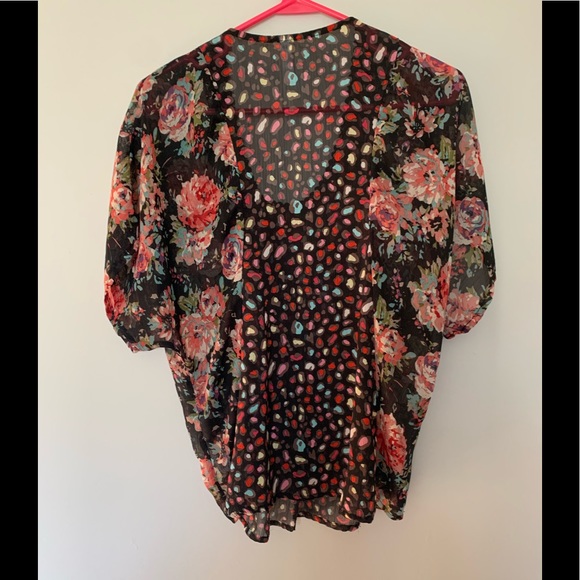 Sz M Xhilaration Ladies Sheer Tunic Top - Picture 2 of 4